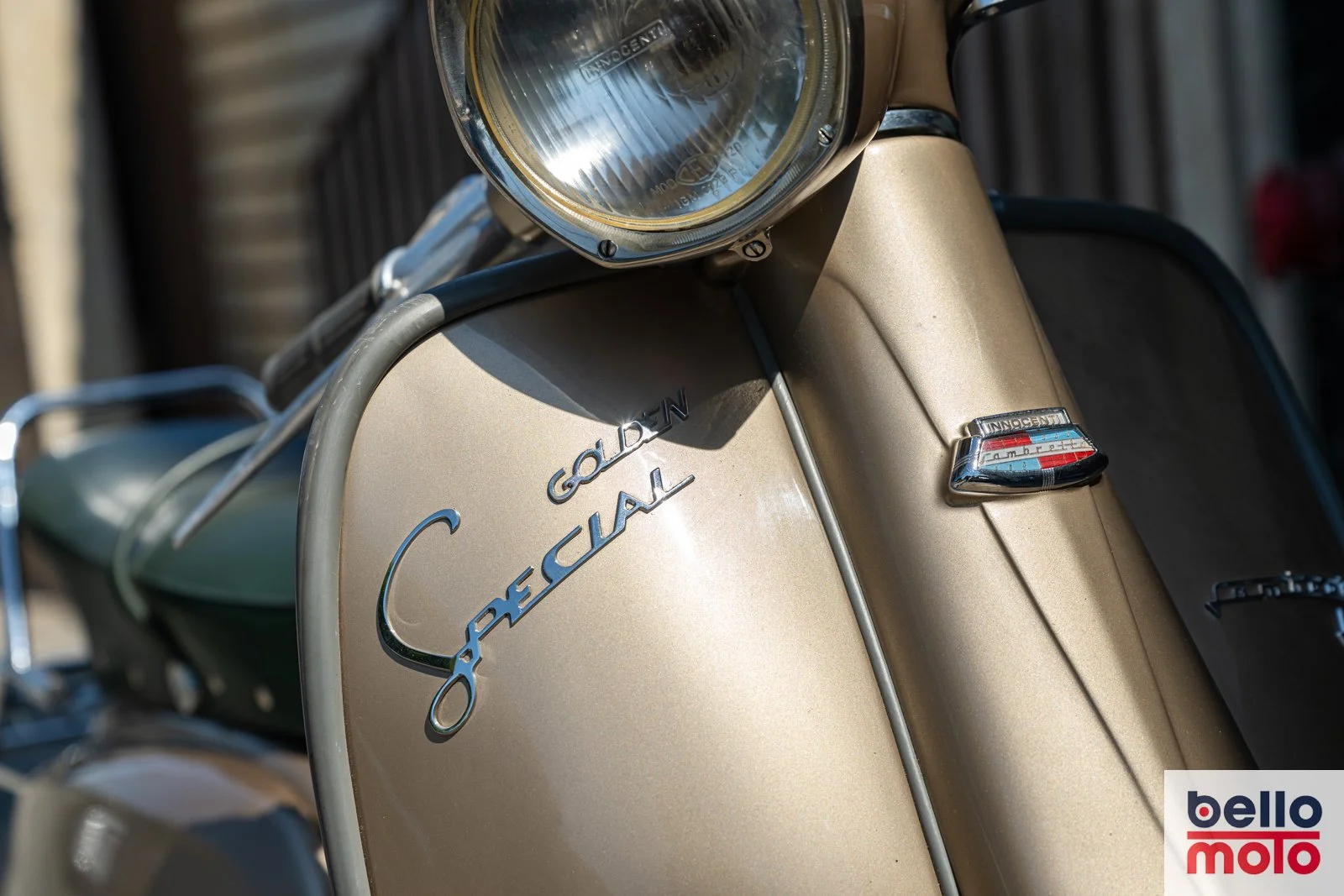 イタリアBOSATTA製 旧型 テールランプ vespa lambretta 093186.jpg